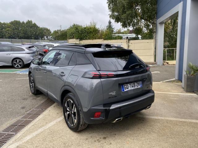 Peugeot 2008 image 8