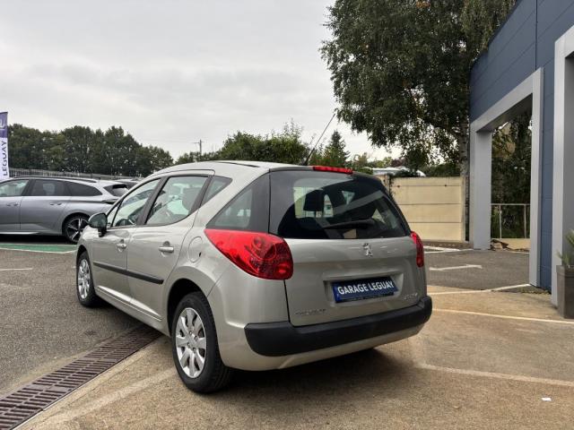 Peugeot 207 Sw image 9