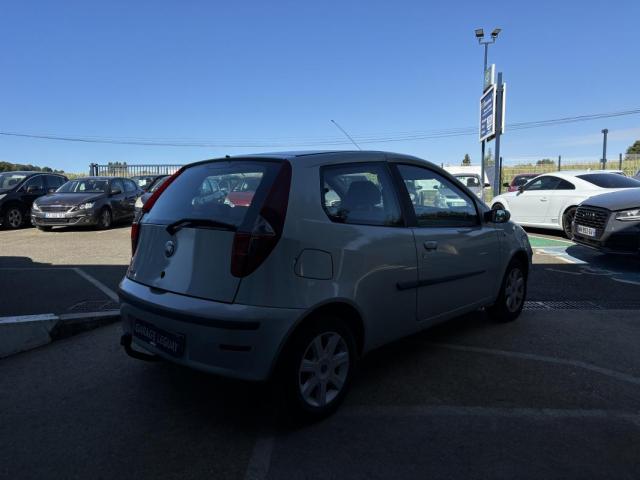 Fiat Punto image 6