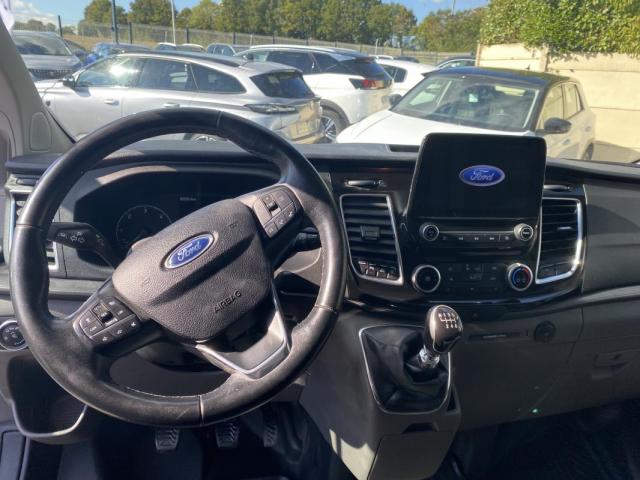 Ford Transit Custom image 8