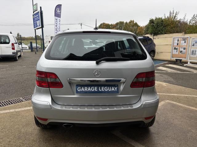 Mercedes Benz B 180 image 8