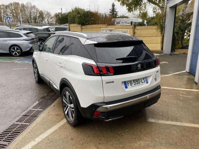 Peugeot 3008 image 8