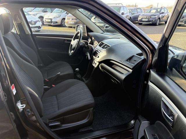 Suzuki Swift image 9