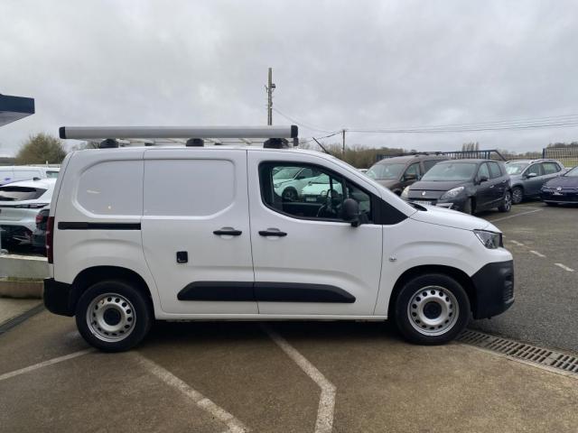 Peugeot Partner image 9