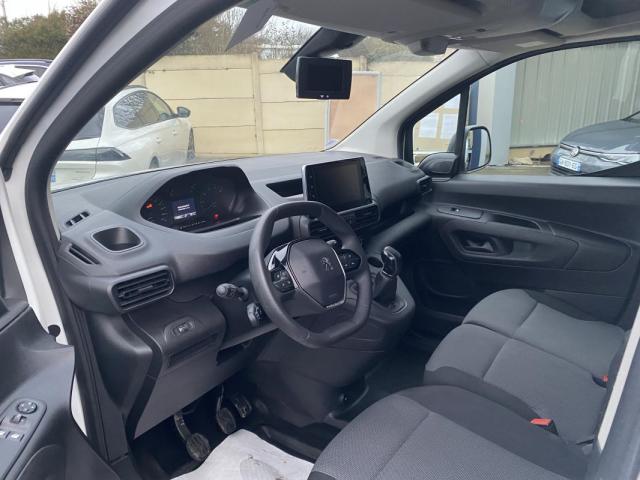 Peugeot Partner image 8