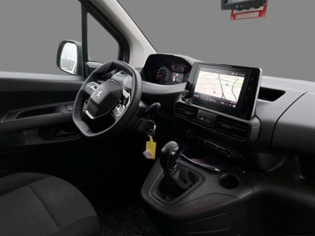 Peugeot Partner image 3
