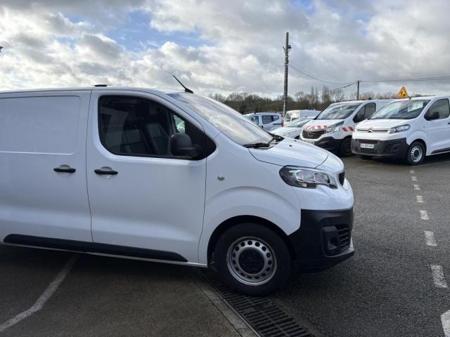 Peugeot Expert image 2
