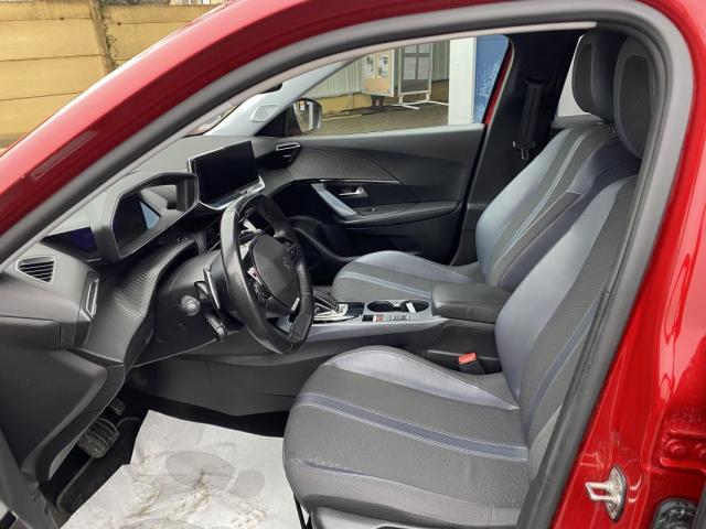 Peugeot 2008 image 4