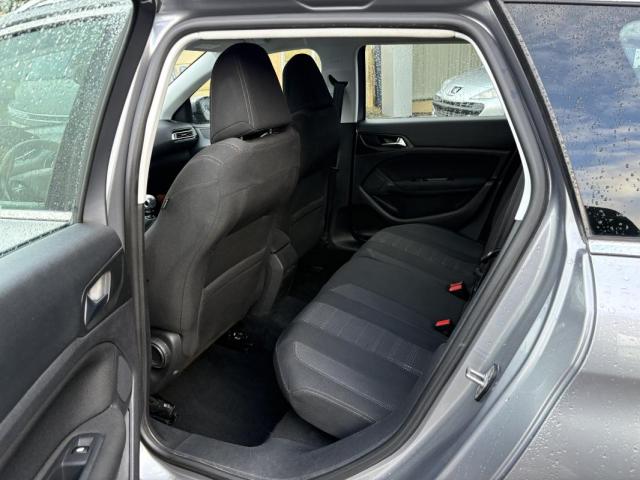 Peugeot 308 image 4