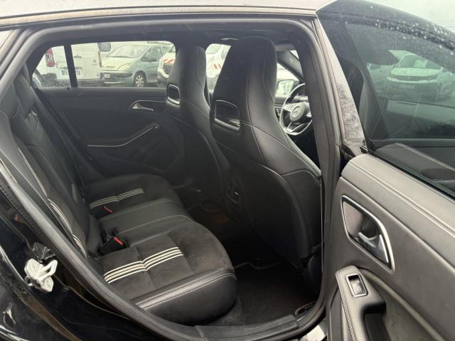 Mercedes Benz Cla Shooting Brake image 8