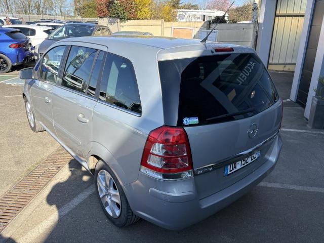 Opel Zafira image 7
