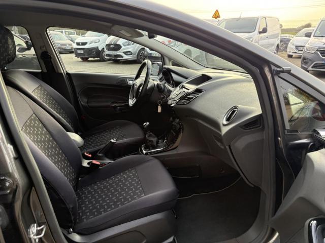Ford Fiesta image 3