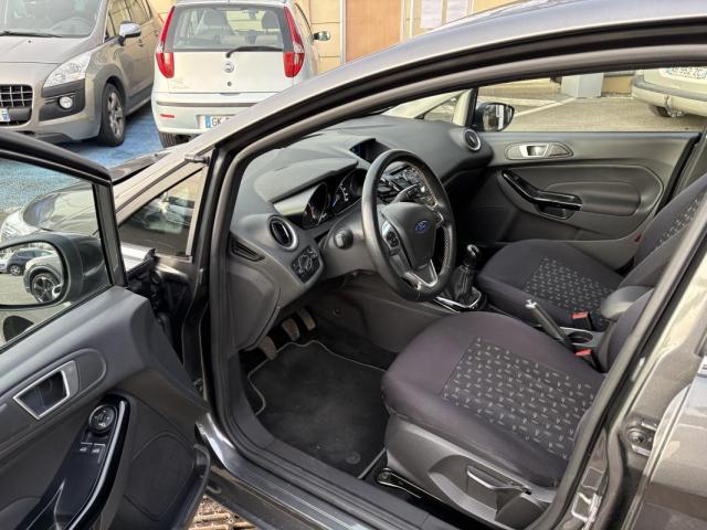 Ford Fiesta image 8