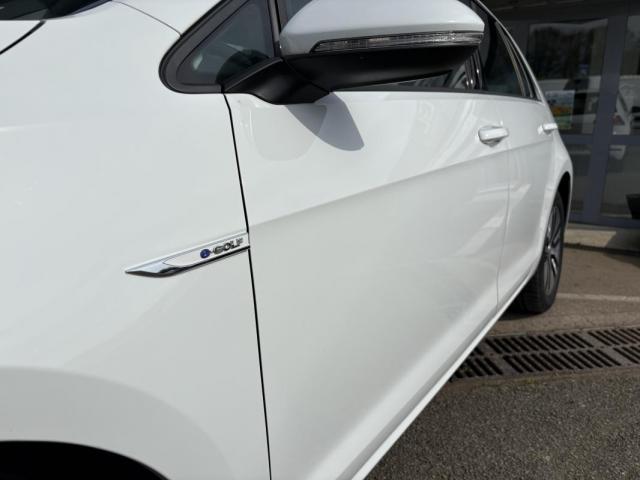 Volkswagen Golf image 1