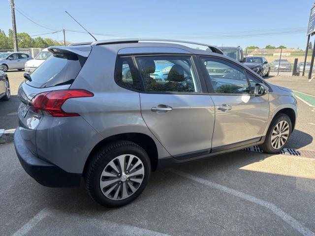 Peugeot 2008 image 6