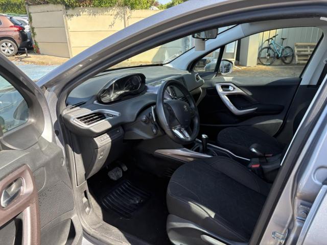 Peugeot 2008 image 7