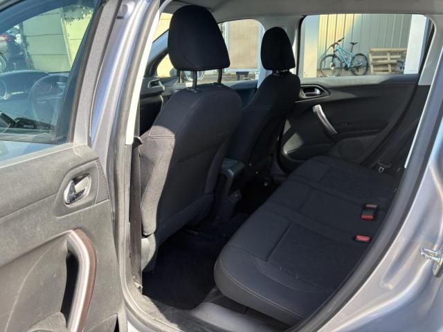 Peugeot 2008 image 5