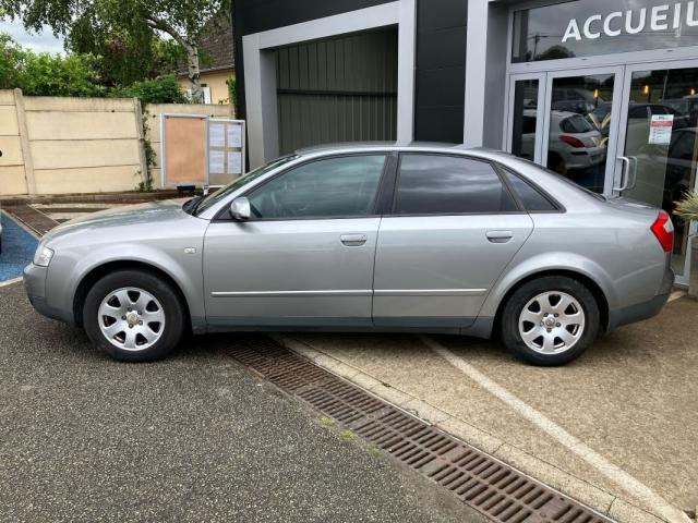 Audi A4 image 6