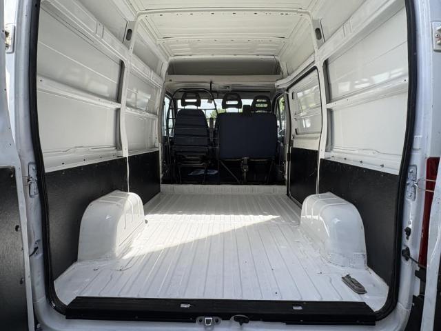 Peugeot Boxer image 3