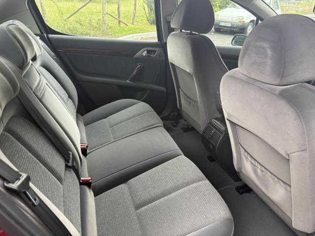 Peugeot 407 image 3