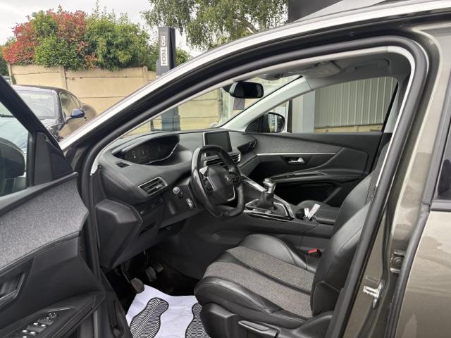 Peugeot 3008 image 9