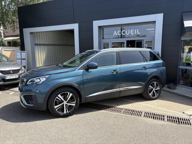 Peugeot 5008 image 6
