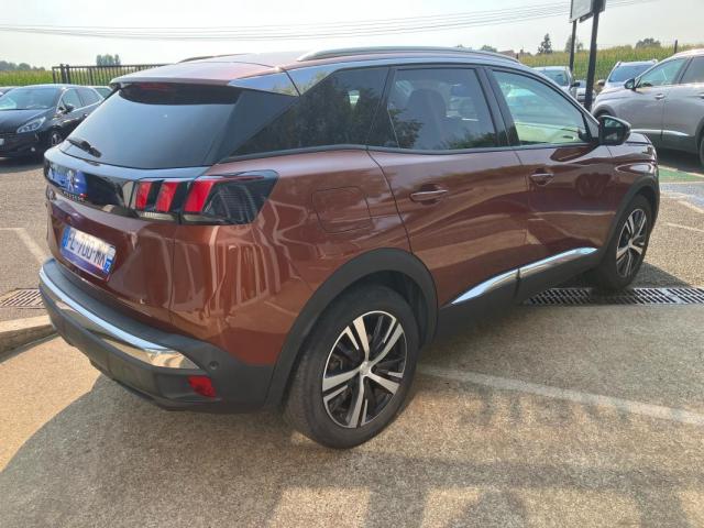 Peugeot 3008 image 8