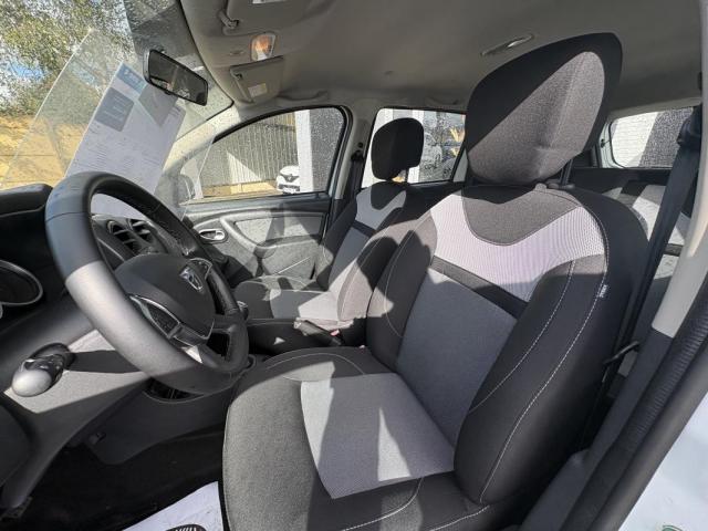 Dacia Duster image 8