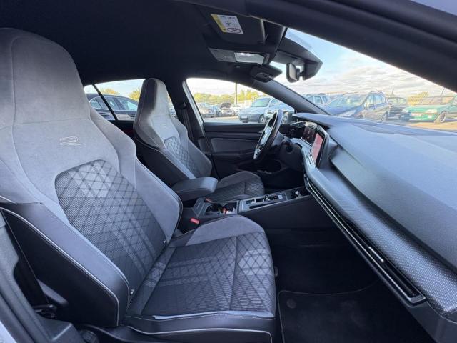 Volkswagen Golf image 2
