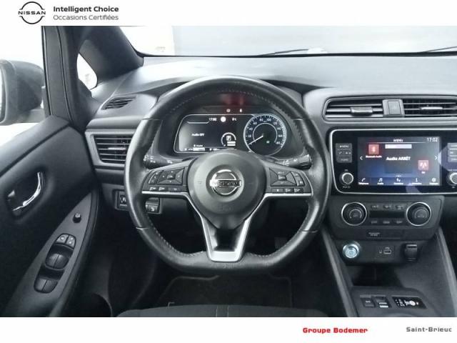 Nissan Leaf image 1