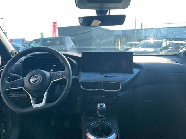 Nissan Juke image 5