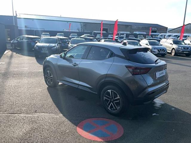 Nissan Juke image 8