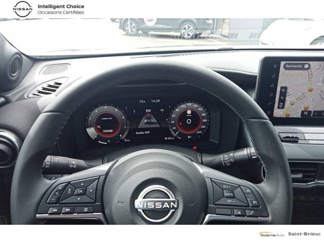Nissan Juke image 9