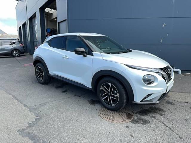 Nissan Juke image 9