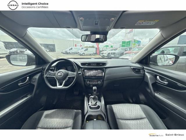 Nissan X-Trail image 2