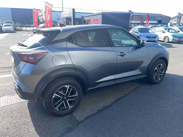 Nissan Juke image 6