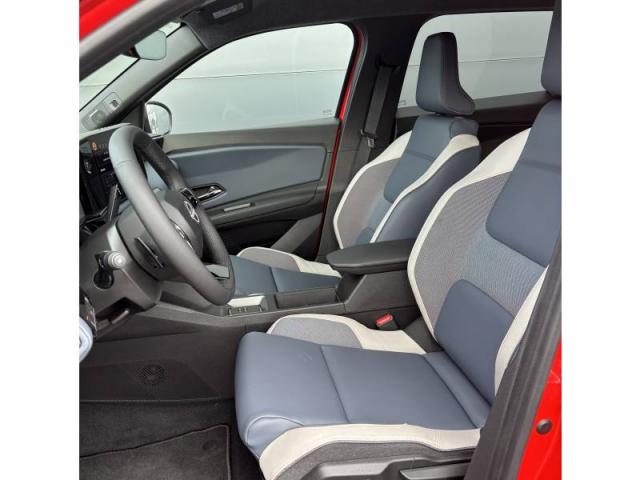 Nissan Micra image 9