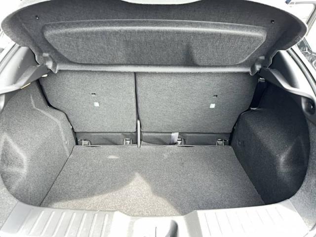 Nissan Juke image 9