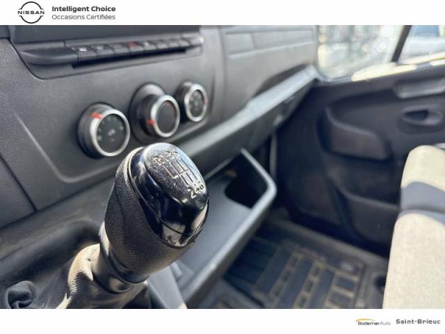 Nissan Nv400 image 5