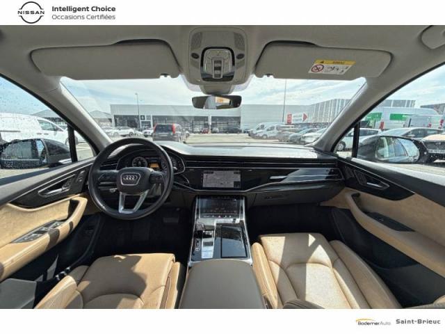 Audi Q7 image 1