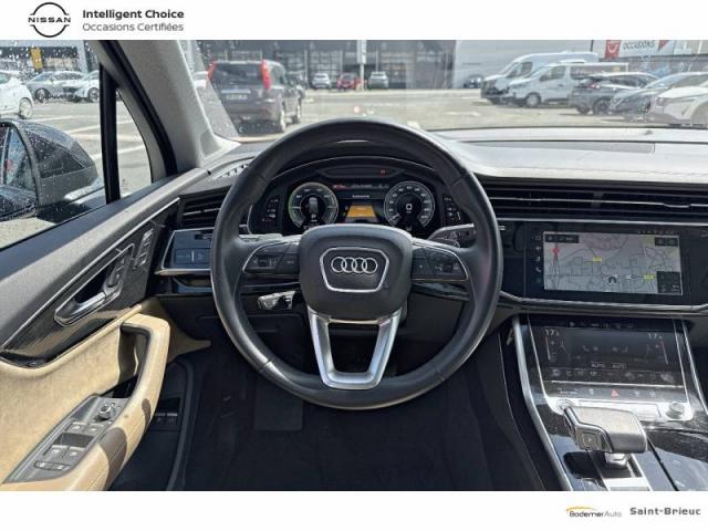 Audi Q7 image 6