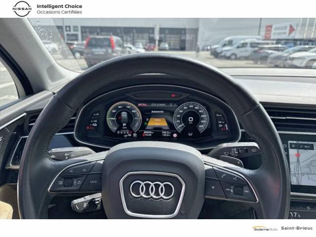 Audi Q7 image 2
