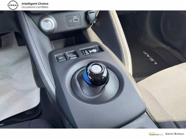 Nissan Leaf image 1