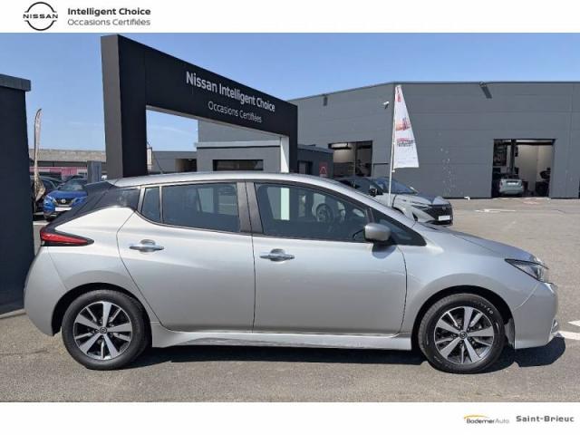 Nissan Leaf image 2