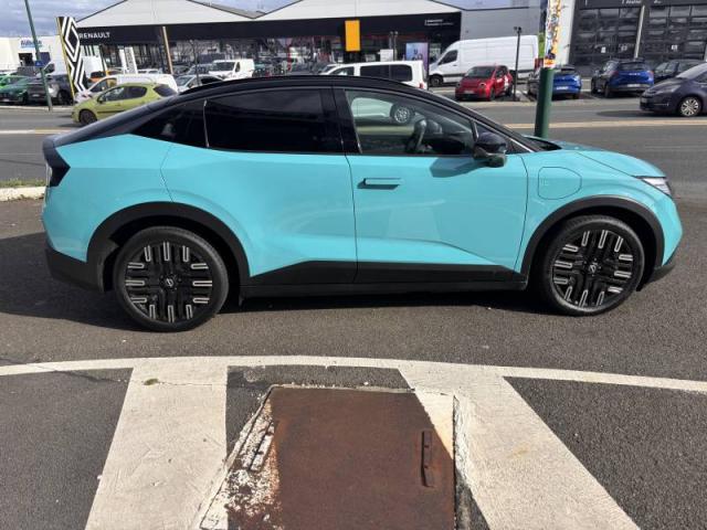 Nissan Leaf image 4