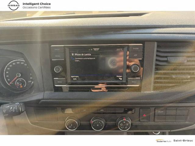 Volkswagen Transporter image 9