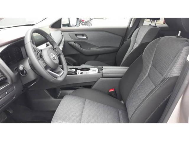 Nissan X-Trail image 2