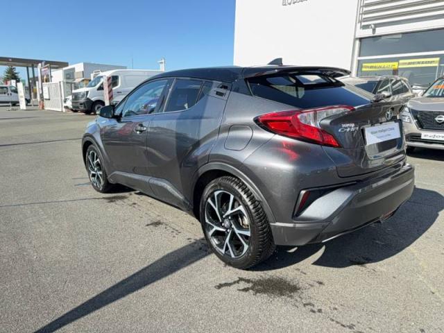 Toyota C-Hr image 2