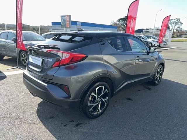 Toyota C-Hr image 6