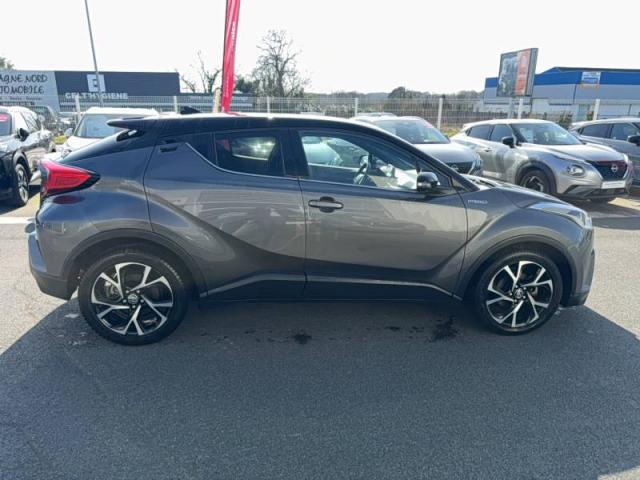 Toyota C-Hr image 4
